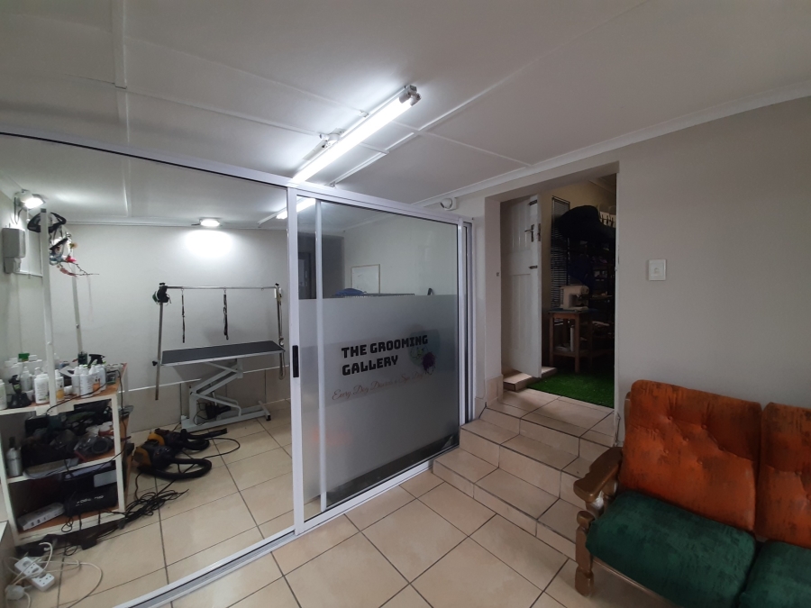 To Let commercial Property for Rent in Berea Eastern Cape